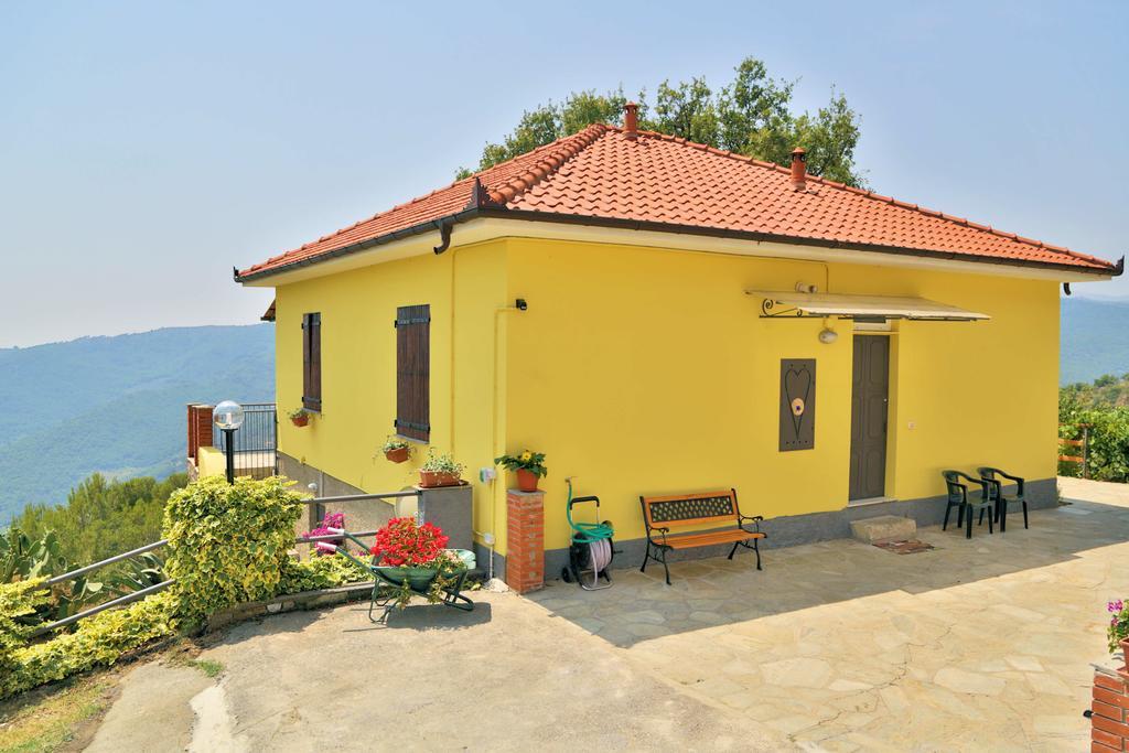 Case Natura Pontedassio Exterior foto